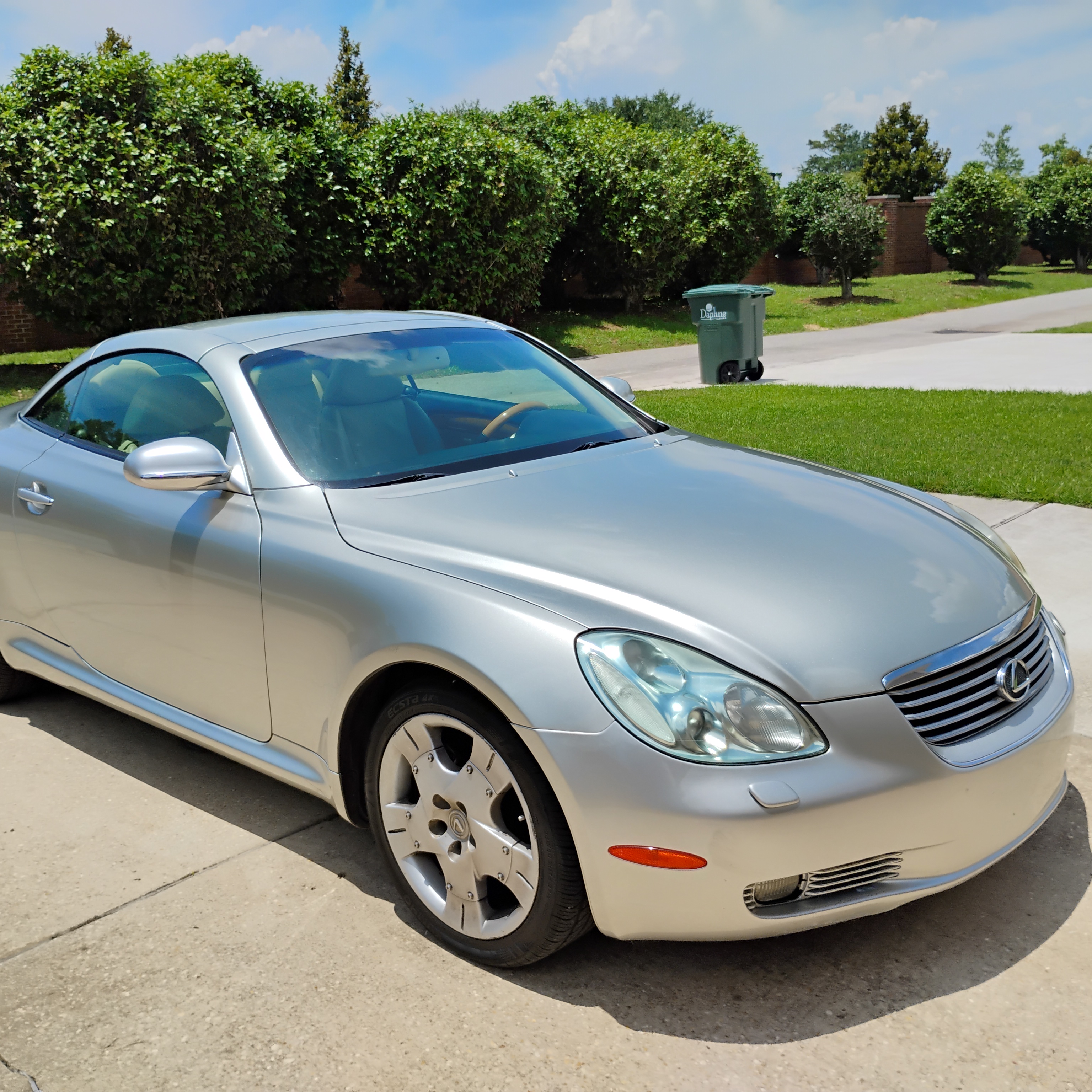 Used 2003 Lexus SC 430 Convertible RWD image 1
