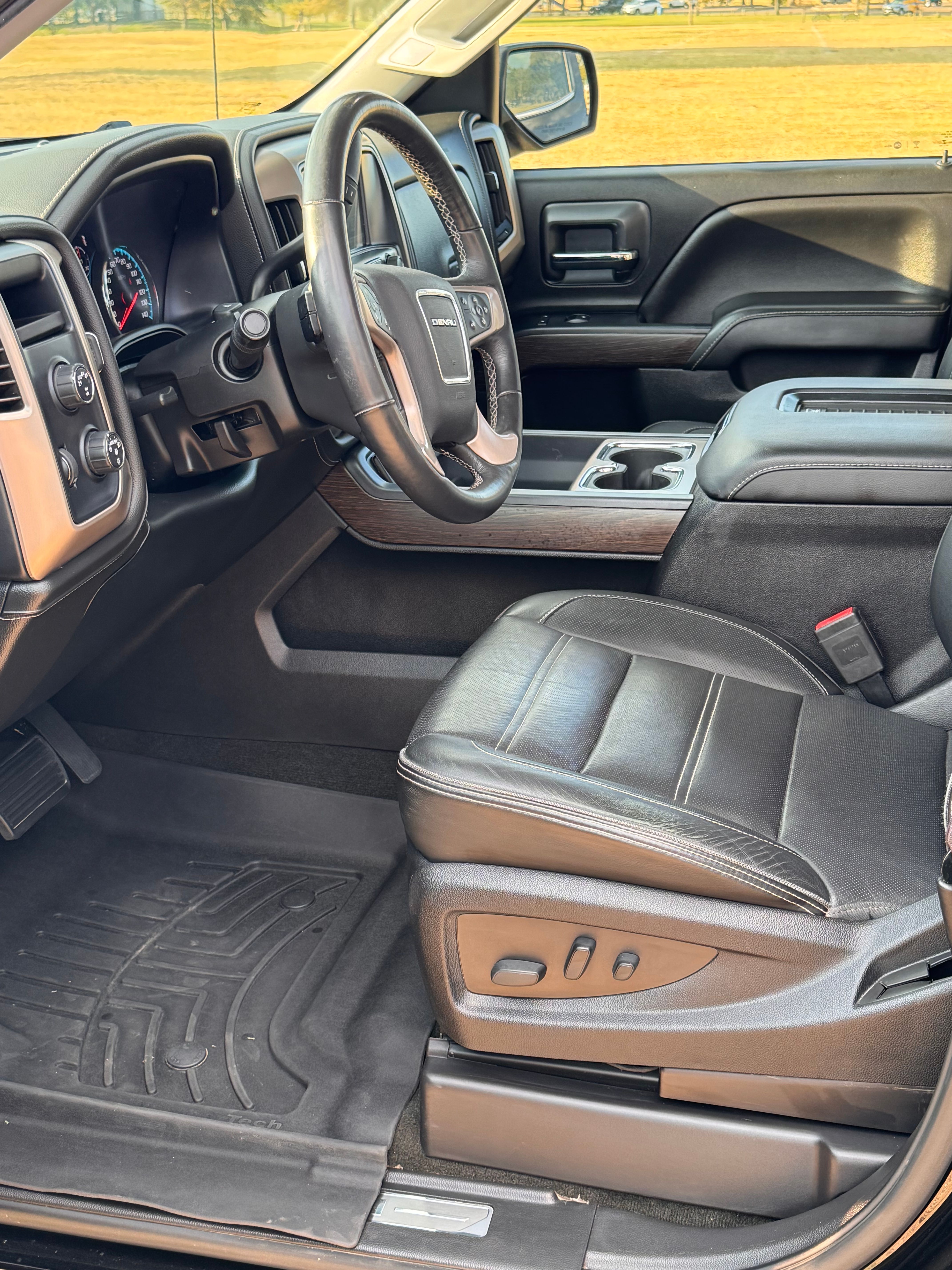 Used 2017 GMC Sierra 1500 Denali AWD/4WD image 10