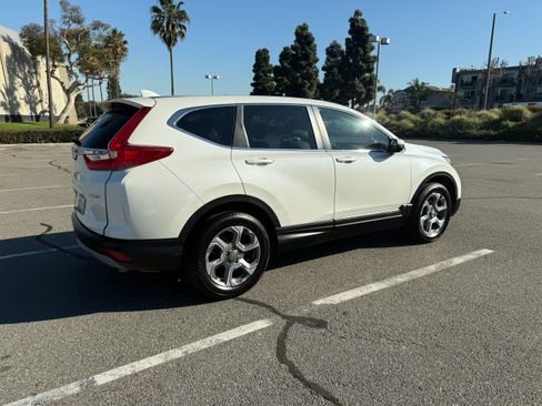Used 2017 Honda CR-V EX-L image 6