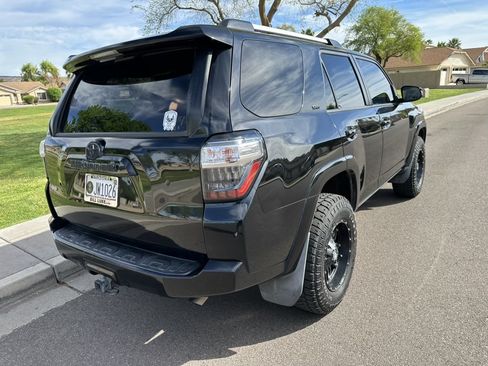 Used 2019 Toyota 4Runner SR5 image 8