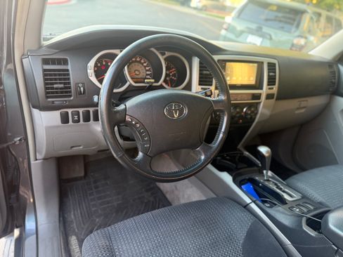 Used 2004 Toyota 4Runner Sport image 6