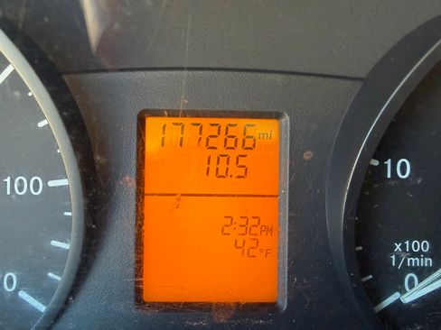 Used 2014 Mercedes-Benz Sprinter 2500 image 16