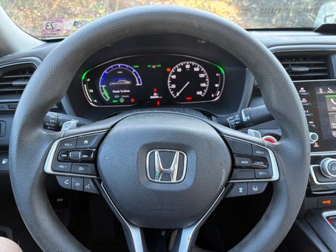 Used 2019 Honda Insight EX image 9
