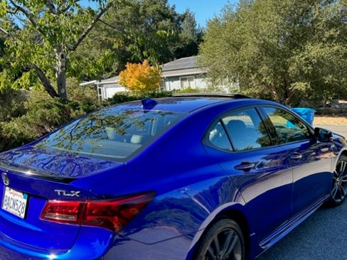 Used 2018 Acura TLX V6 w/ Technology & A-SPEC Pkg image 2