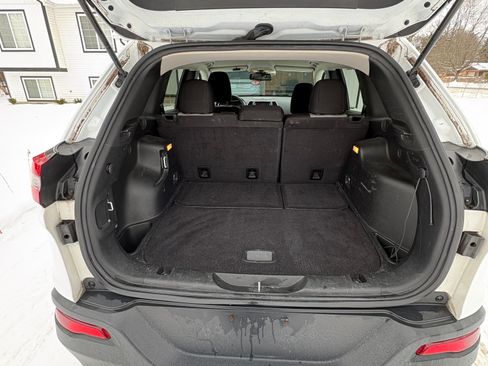 Used 2014 Jeep Cherokee Latitude image 12