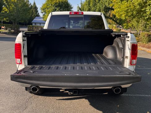 Used 2014 RAM 1500 Laramie Longhorn w/ Trailer Tow Group AWD/4WD image 8