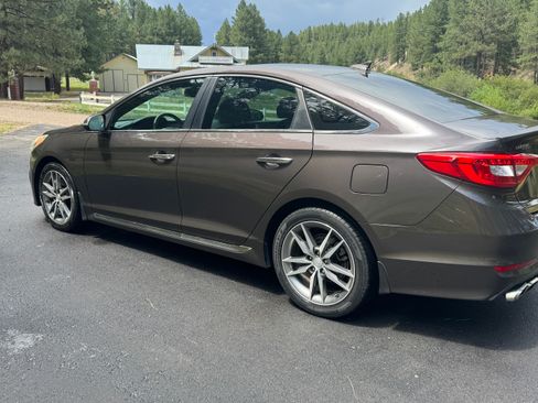 Used 2015 Hyundai Sonata Sport 2.0T FWD image 4