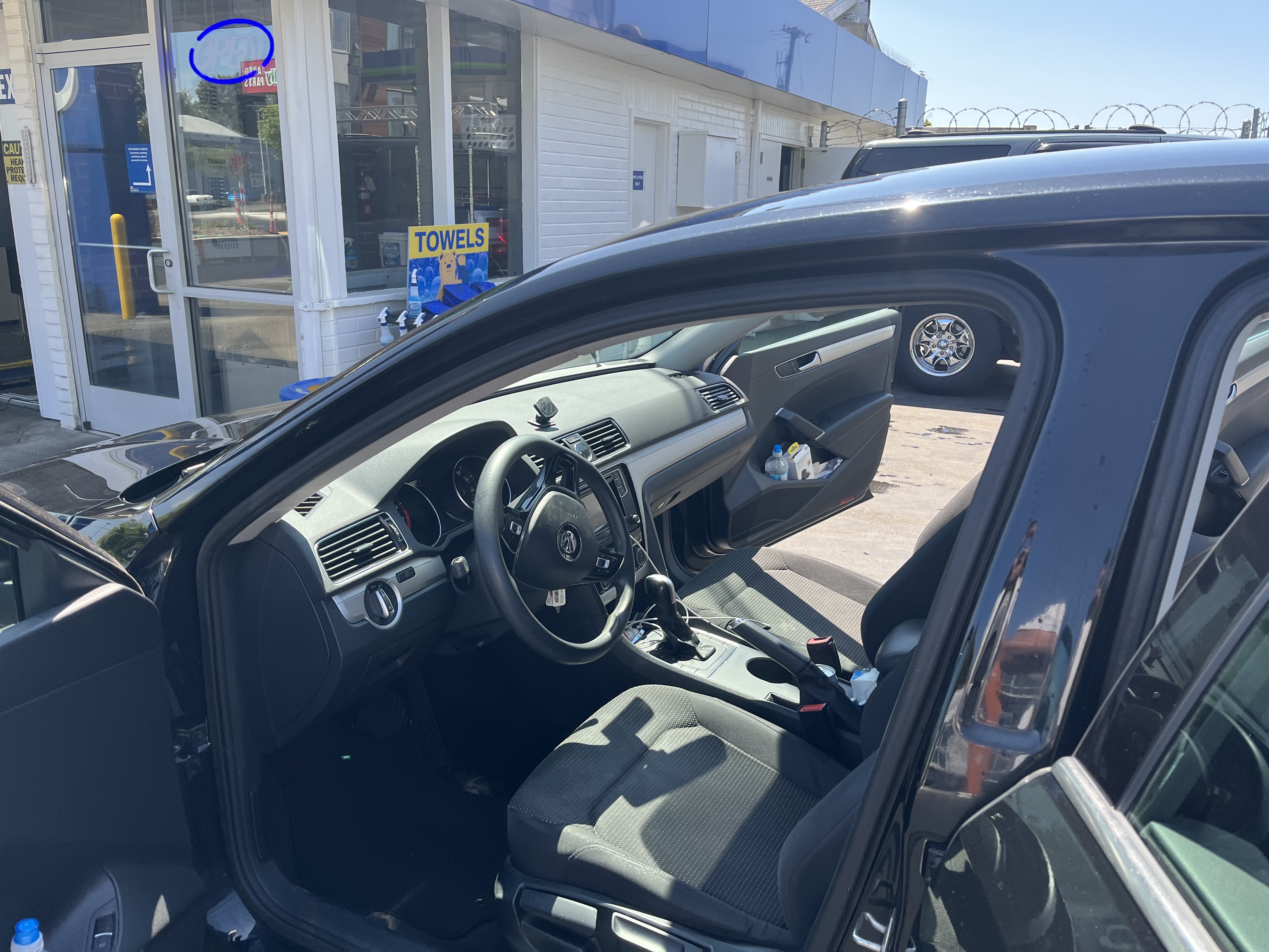 Used 2016 Volkswagen Passat 1.8T S FWD image 8