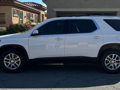 Used 2018 Chevrolet Traverse LT