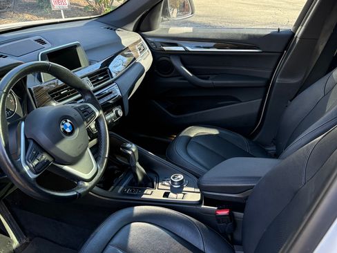 Used 2017 BMW X1 xDrive28i image 6