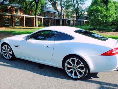 Used 2013 Jaguar XK Coupe RWD image 9