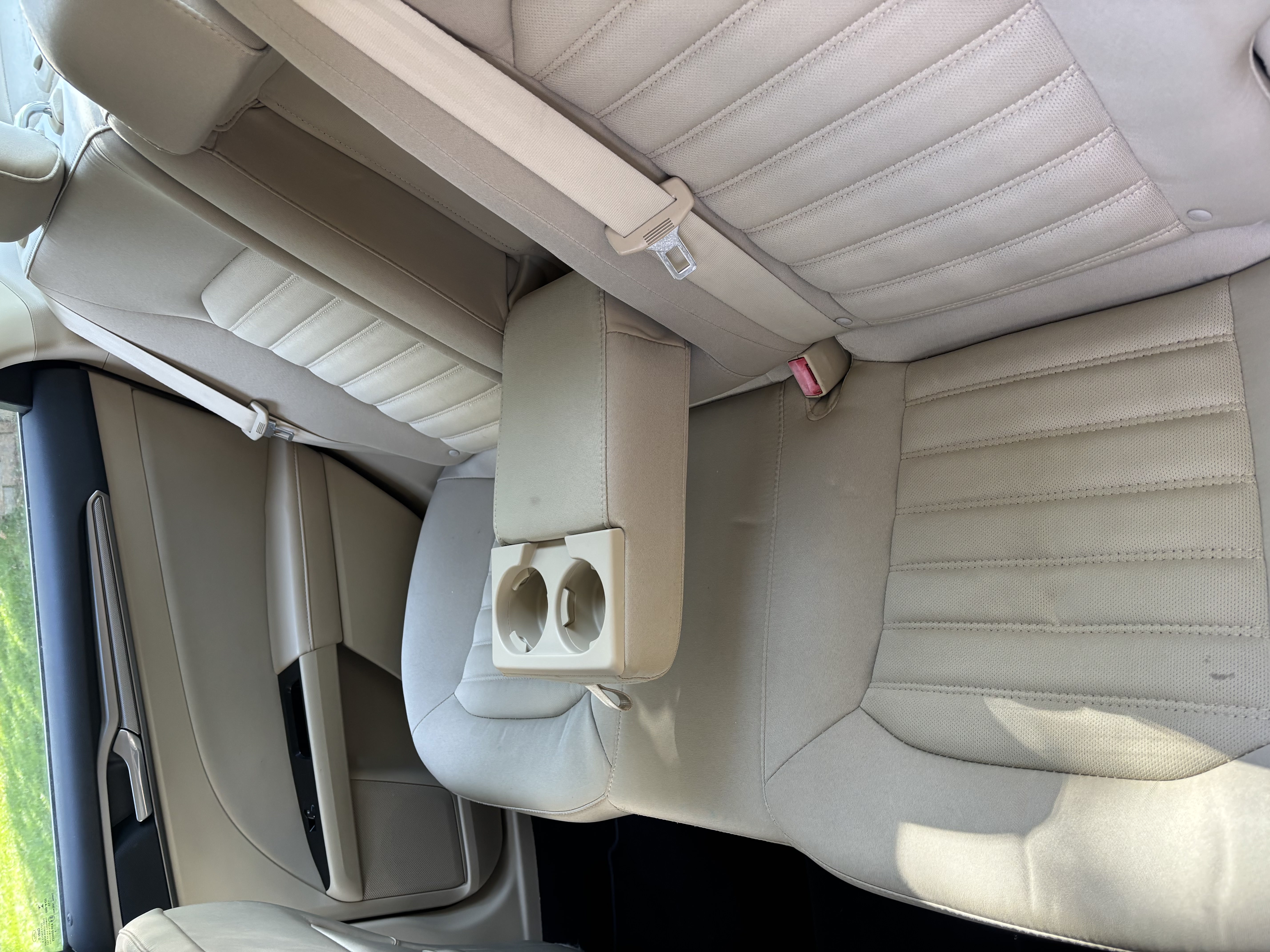 Used 2014 Ford Fusion SE FWD image 10