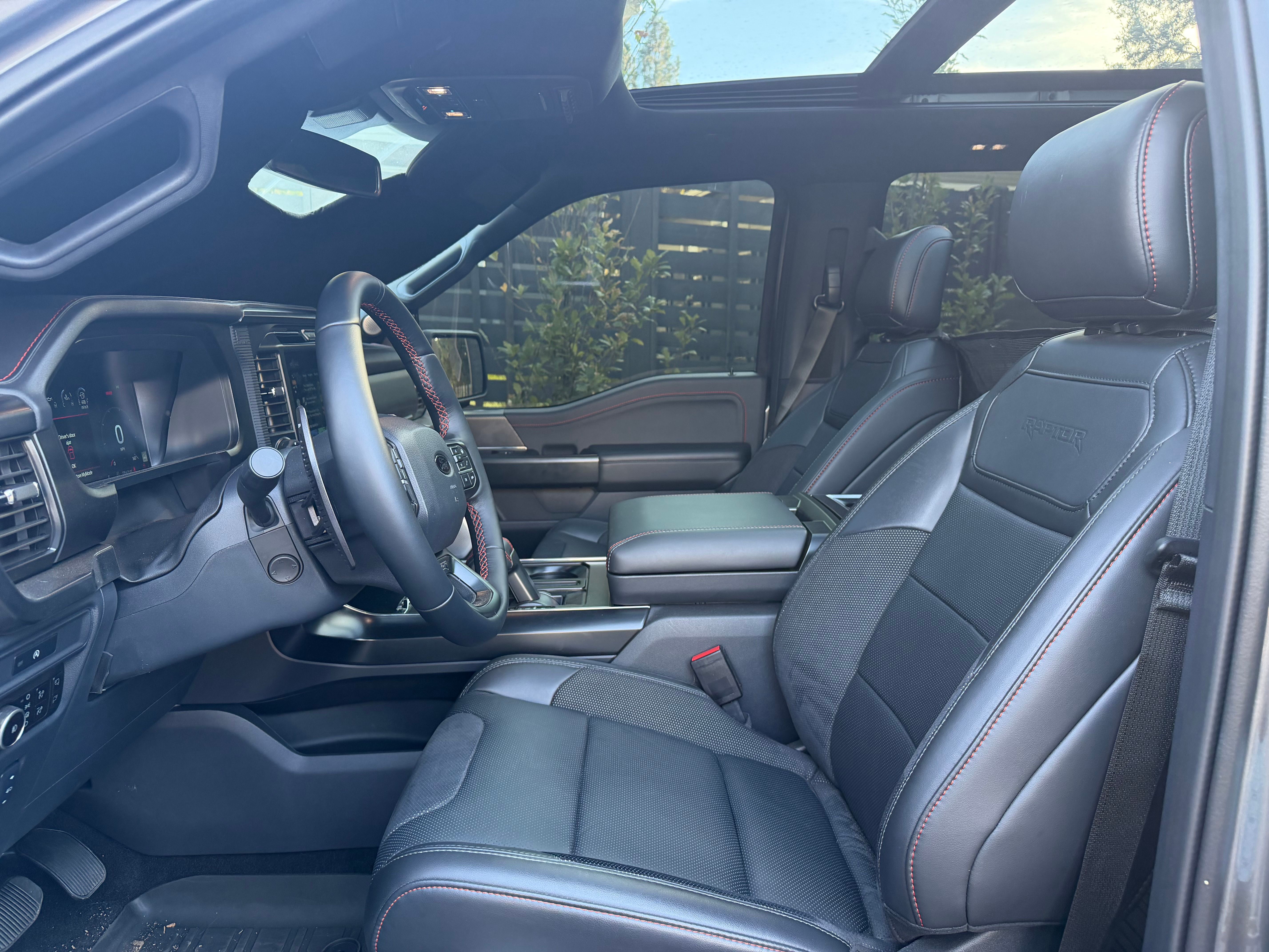 Used 2025 Ford F150 Raptor AWD/4WD image 4