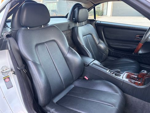 Used 2001 Mercedes-Benz SLK 320 image 10