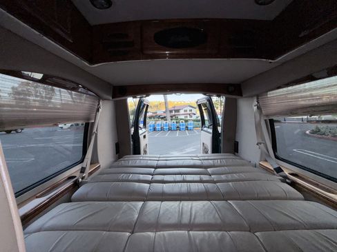 Used 2002 Dodge B1500 image 22