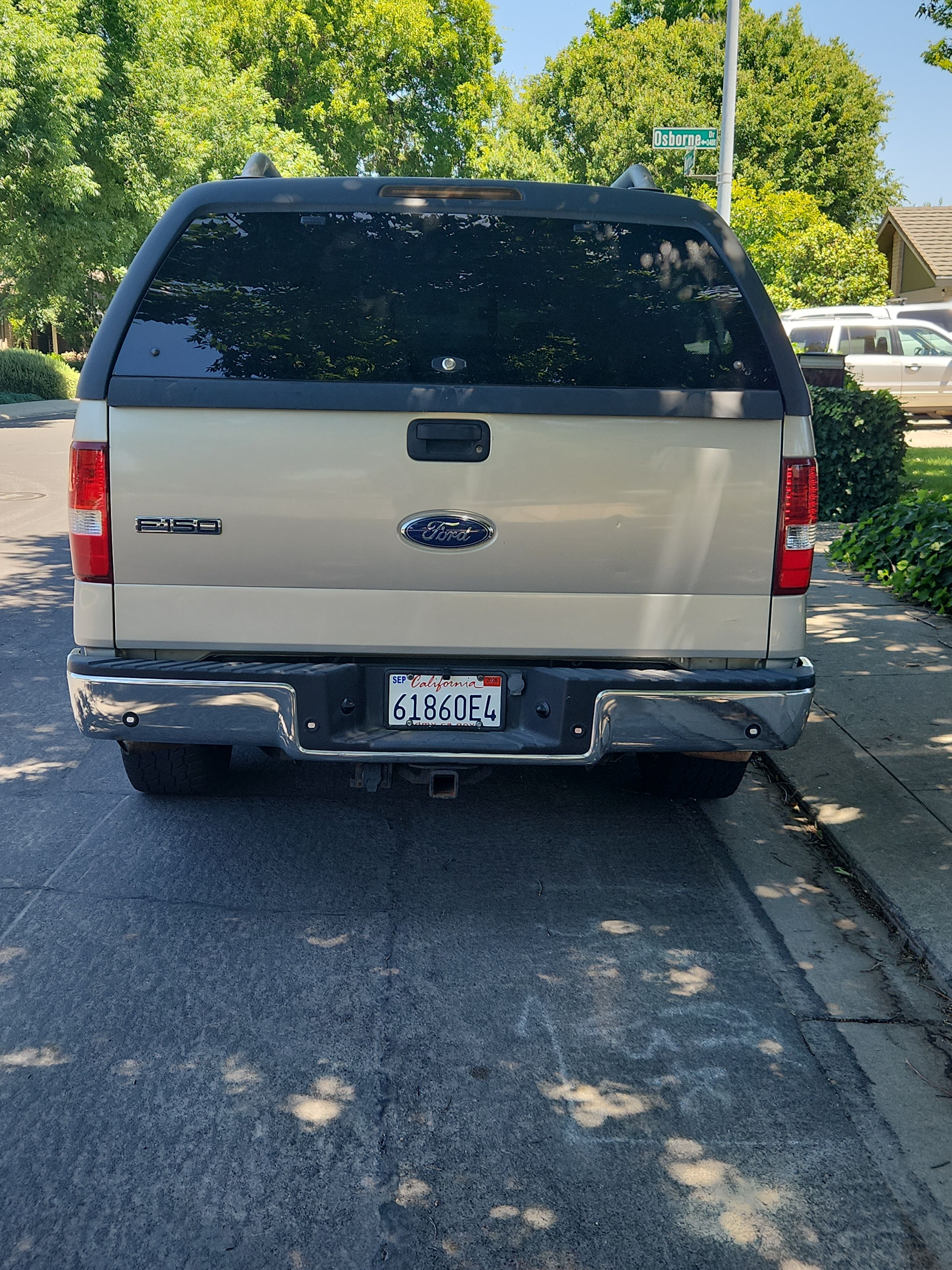 Used 2006 Ford F150 Lariat RWD image 2