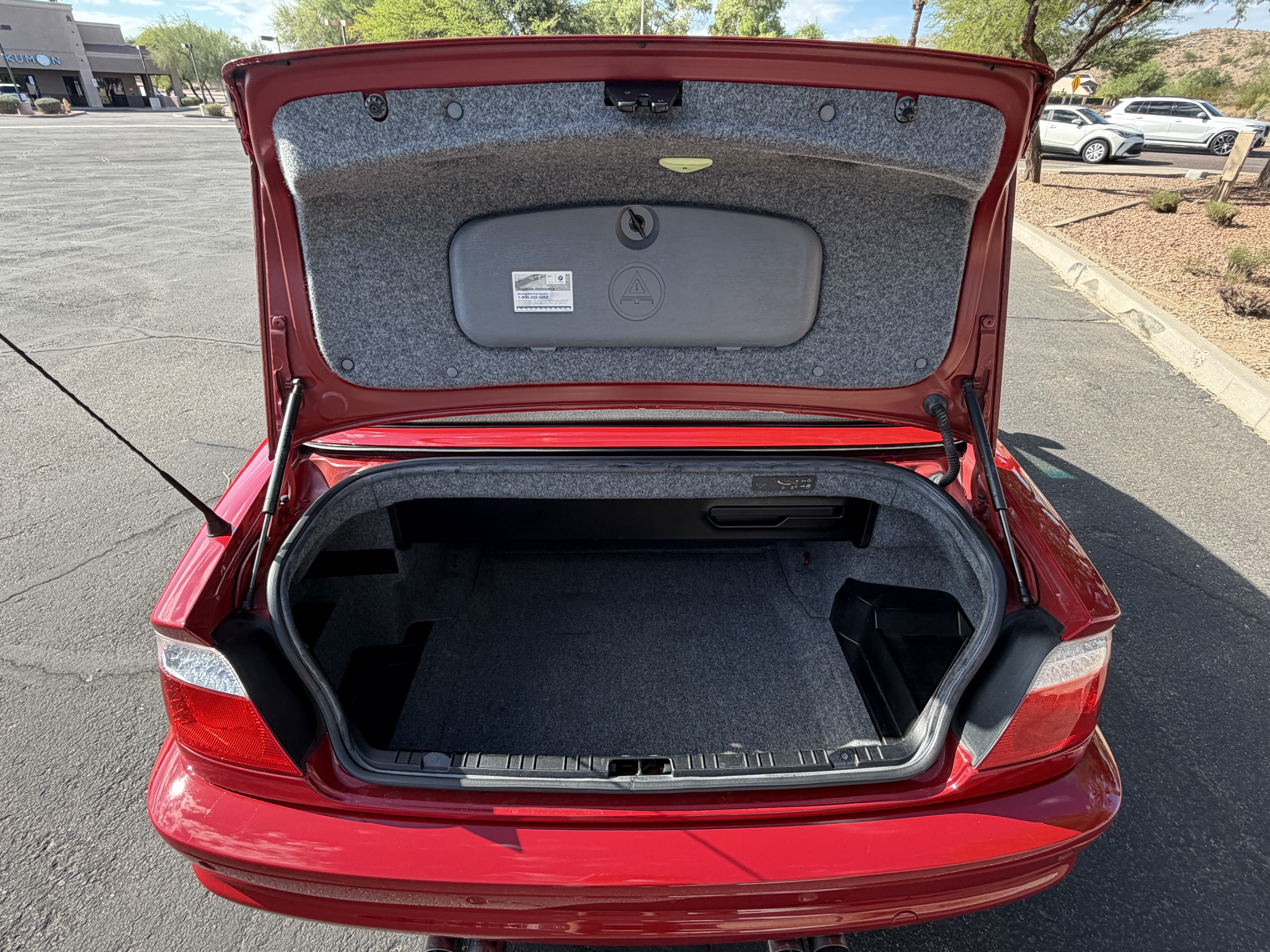 Used 2005 BMW M3 Convertible RWD image 5