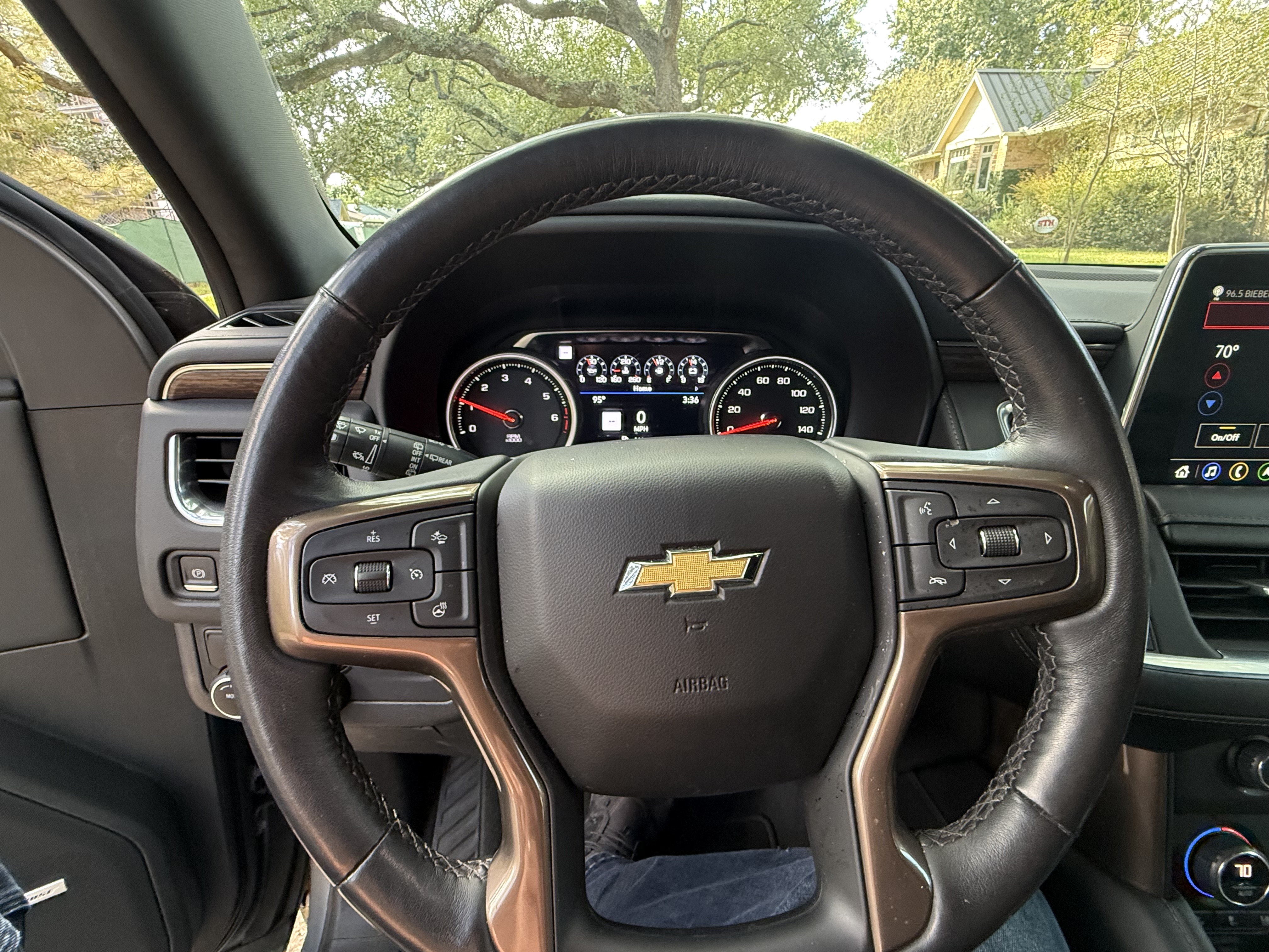 Used 2021 Chevrolet Tahoe High Country RWD image 10