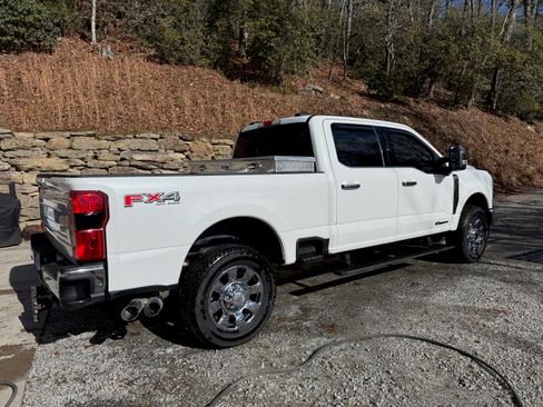 Used 2024 Ford F350 King Ranch w/ Chrome Package image 5