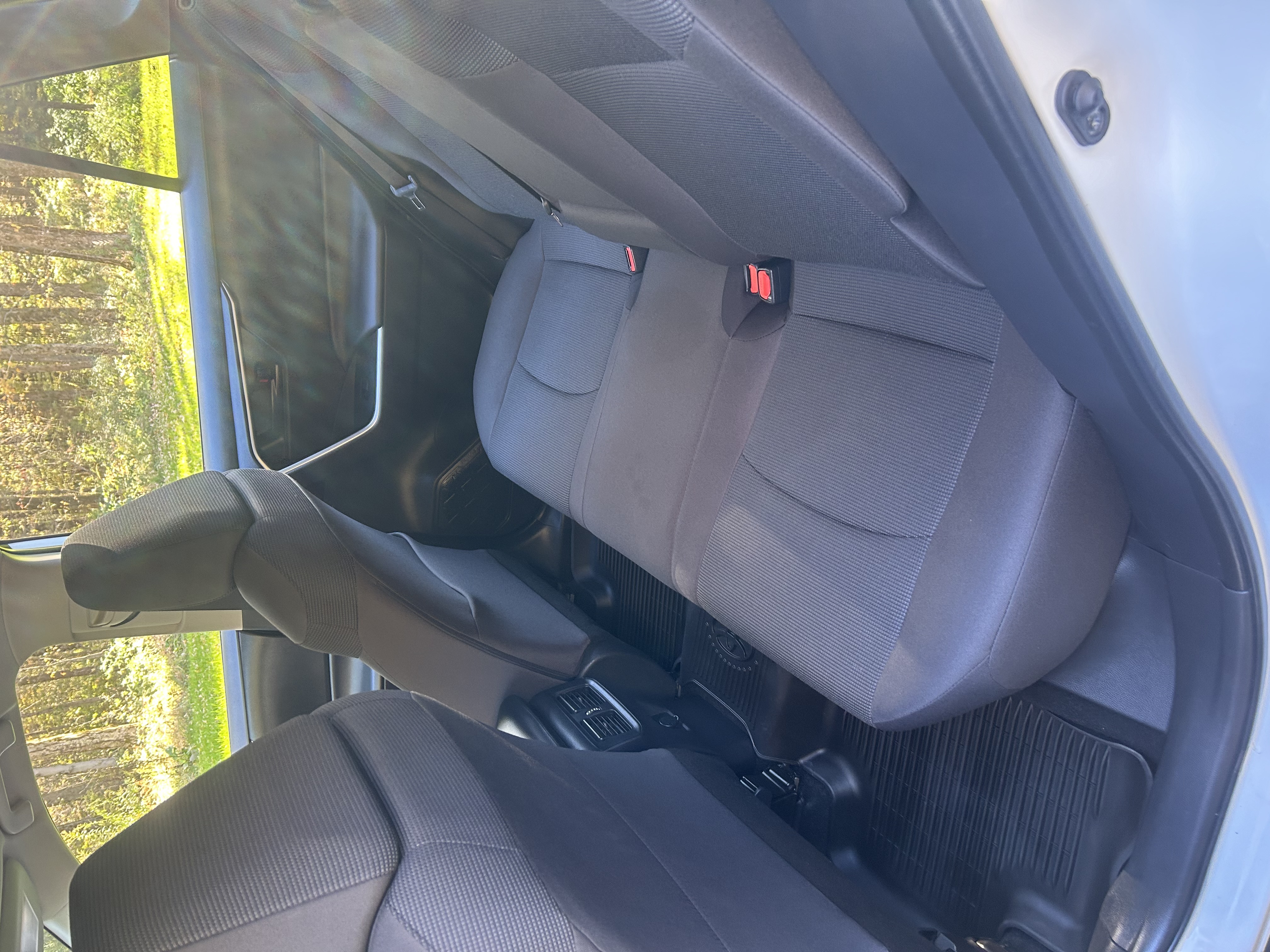 Used 2024 Toyota RAV4 LE AWD/4WD image 6