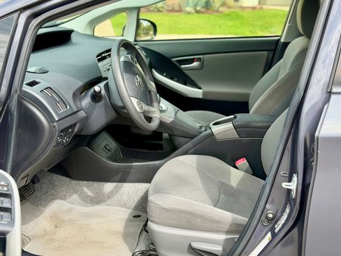 Used 2012 Toyota Prius Prime Plug-In Hybrid FWD image 8