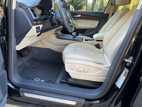 Used 2018 Audi Q5 2.0T Premium Plus AWD/4WD image 4