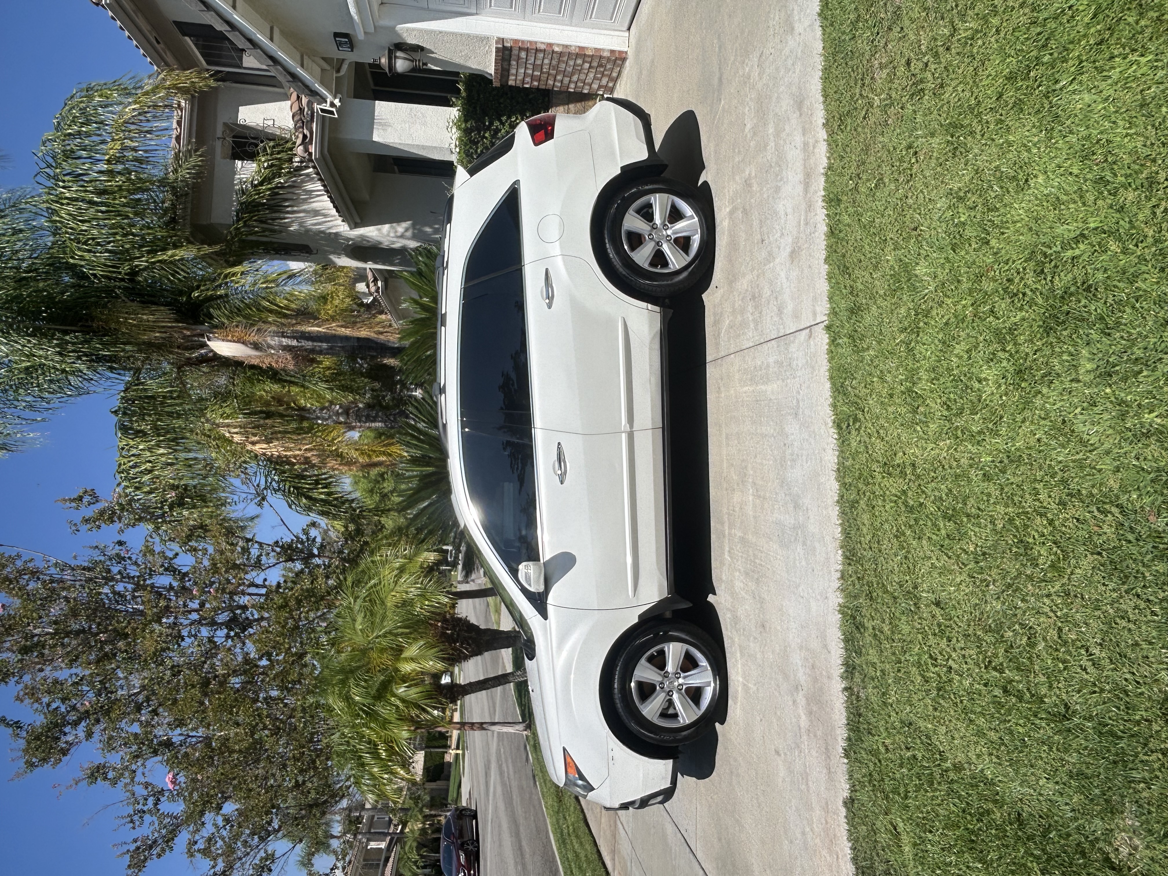 Used 2012 Acura MDX w/ Tech & Entertainment Pkg AWD/4WD image 6