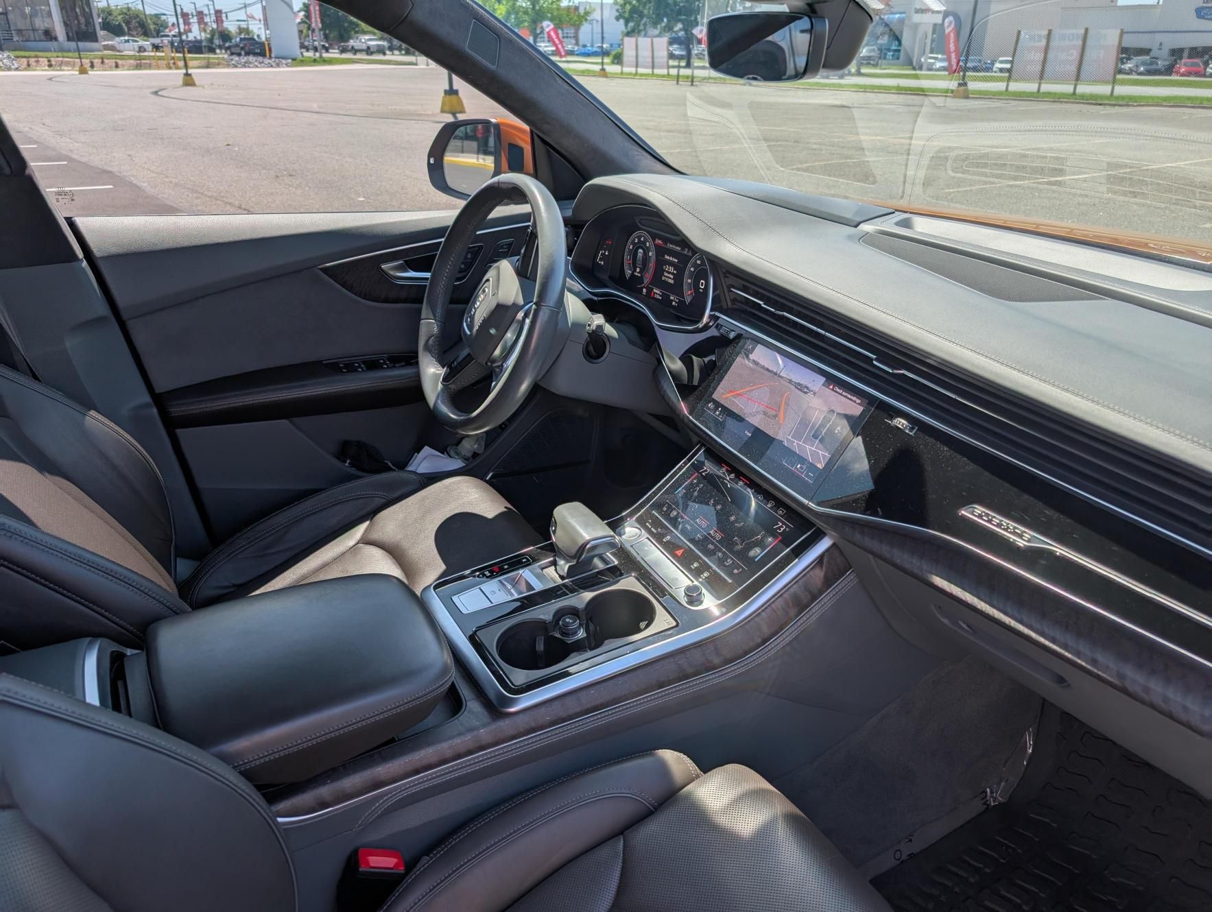 Used 2019 Audi Q8 Prestige AWD/4WD image 12