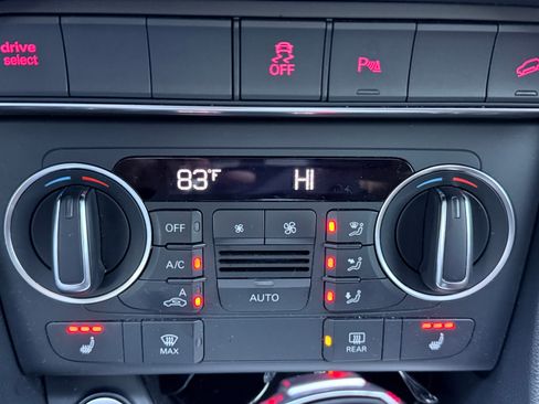 Used 2018 Audi Q3 2.0T Premium Plus w/ Premium Plus Package image 12