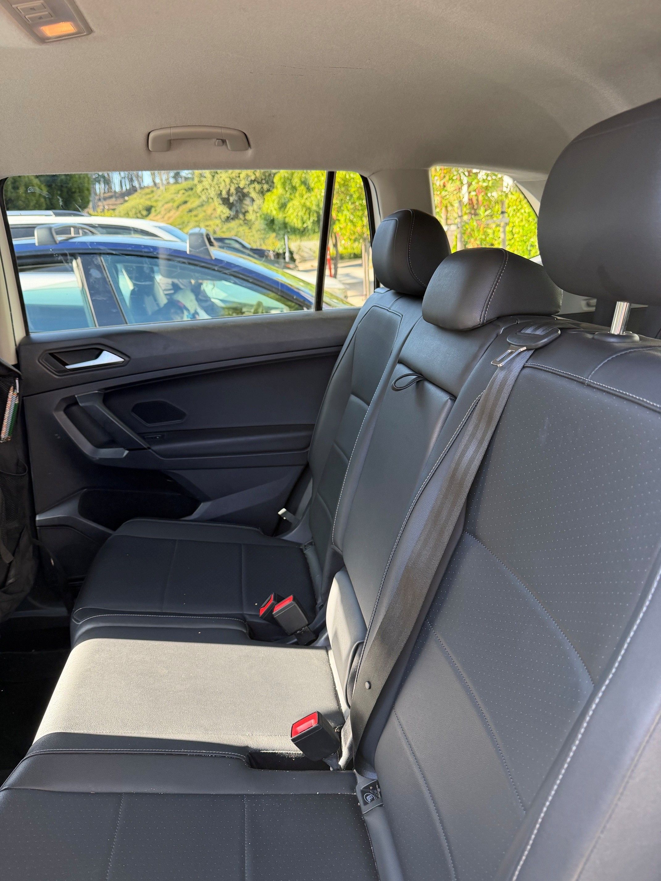 Used 2019 Volkswagen Tiguan SE FWD image 10