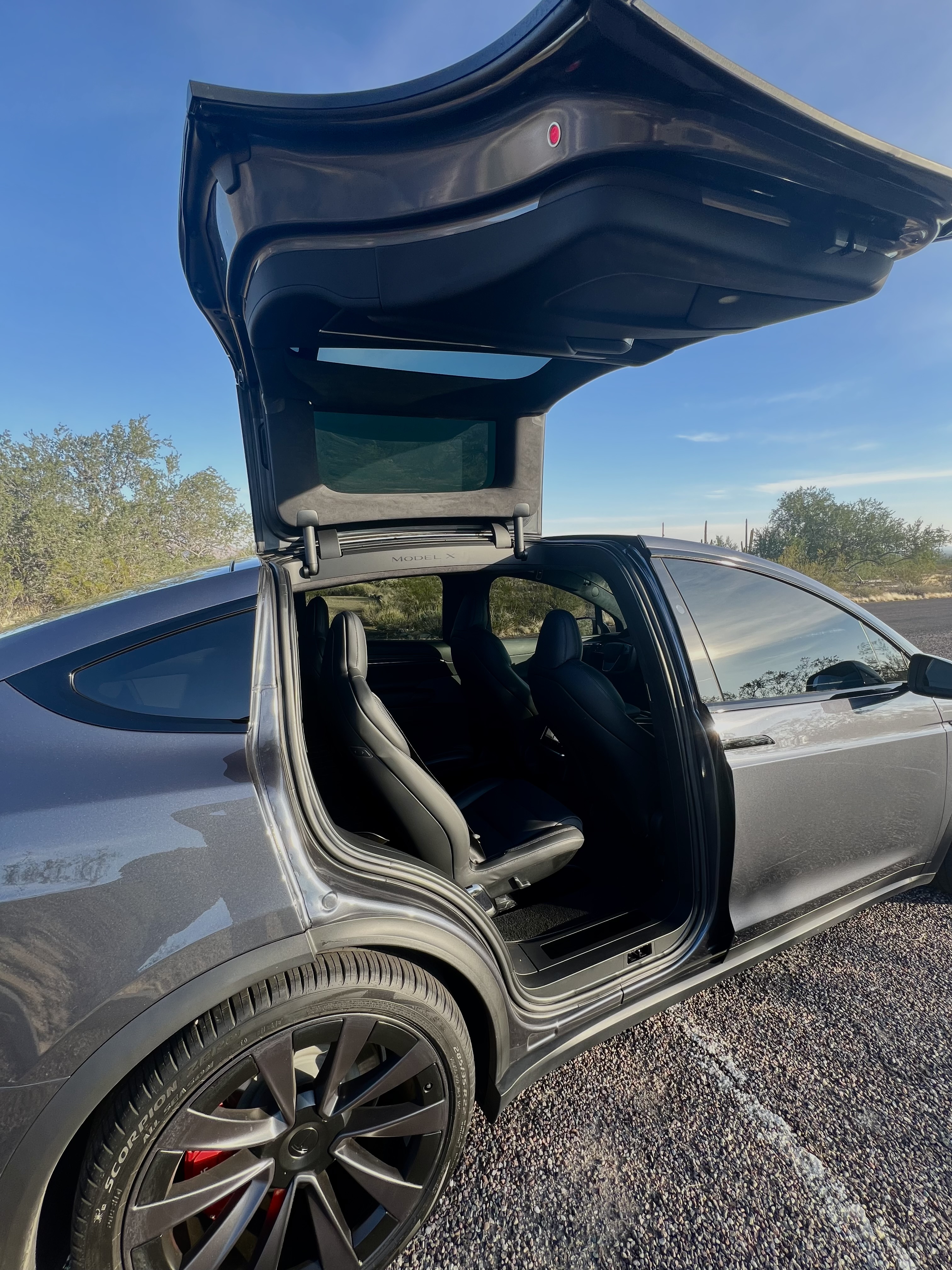 Used 2023 Tesla Model X AWD/4WD image 12