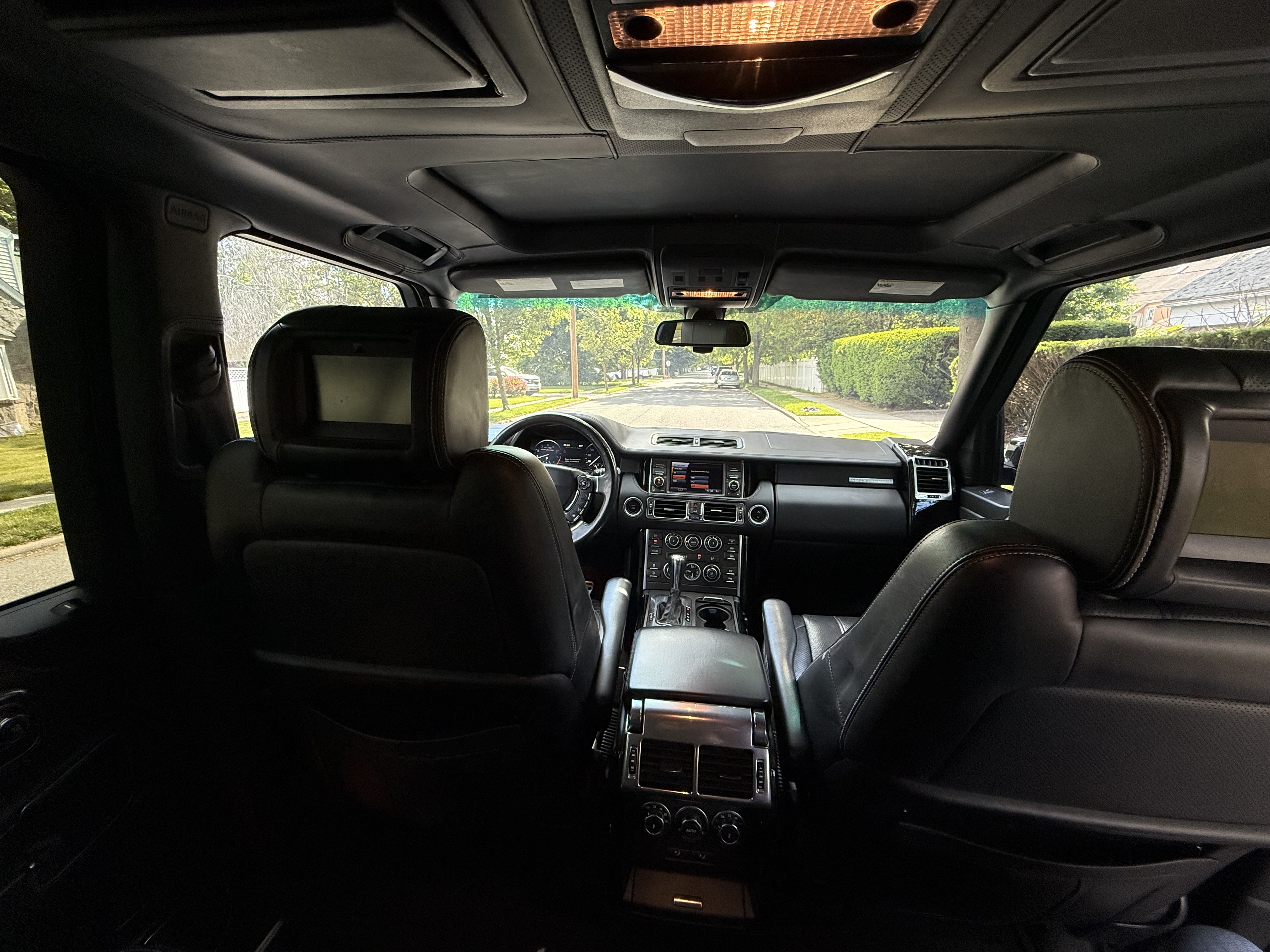 Used 2012 Land Rover Range Rover Autobiography AWD/4WD image 17