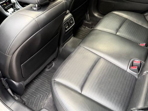 Used 2017 INFINITI Q50 Red Sport 400 image 5