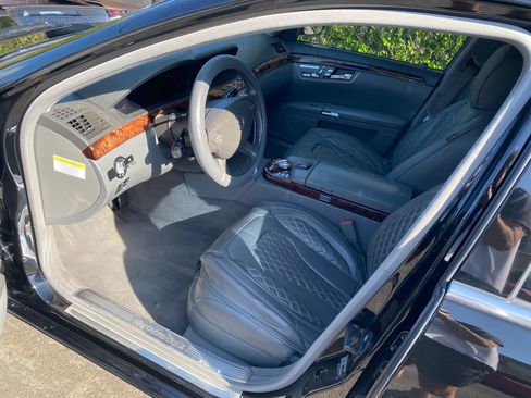 Used 2007 Mercedes-Benz S 550 4MATIC image 5