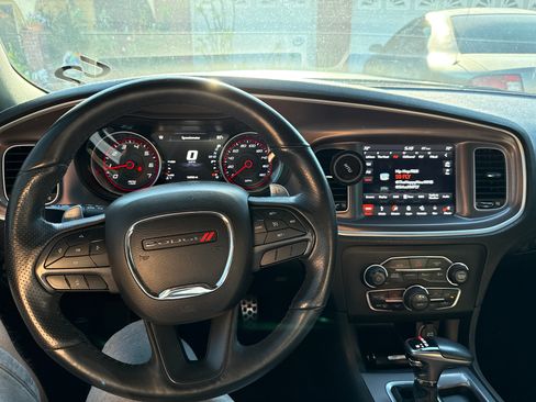 Used 2019 Dodge Charger Scat Pack w/ Navigation & Travel Group image 11