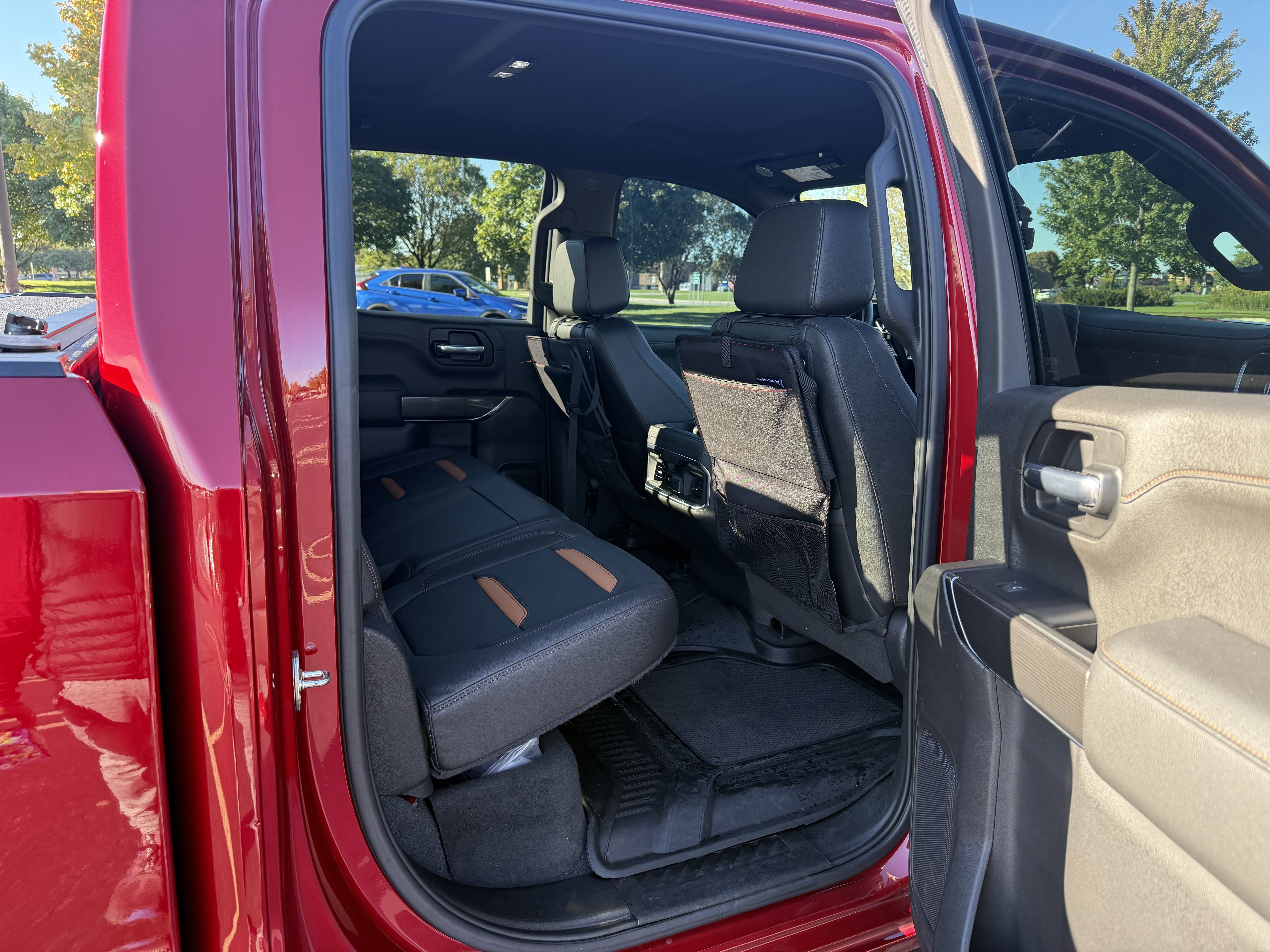 Used 2021 GMC Sierra 1500 AT4 AWD/4WD image 8