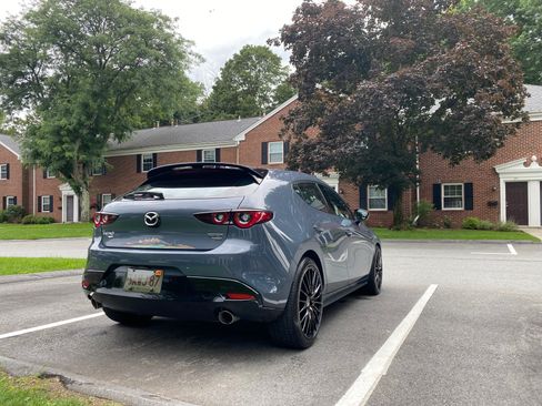 Used 2022 MAZDA MAZDA3 s image 16