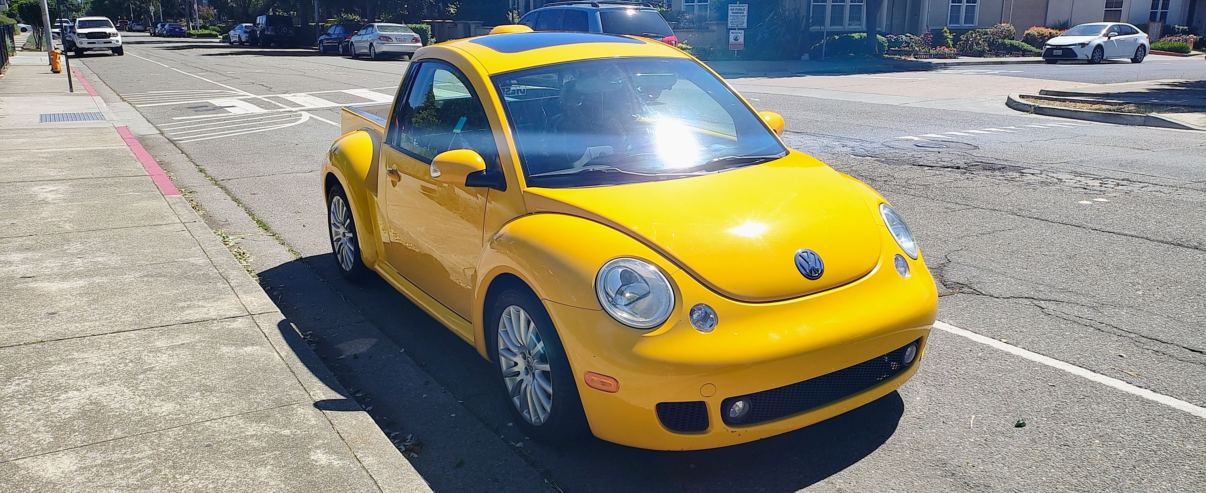 Used 2003 Volkswagen Beetle GLS FWD image 13