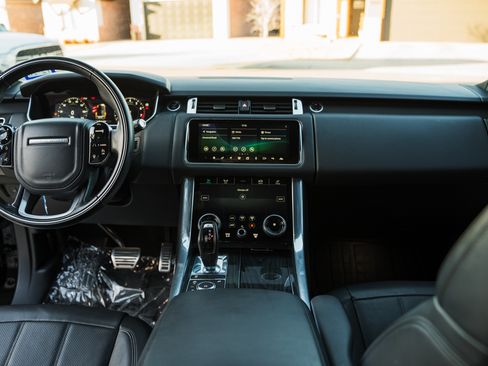 Used 2022 Land Rover Range Rover Sport HSE Silver Edition image 30