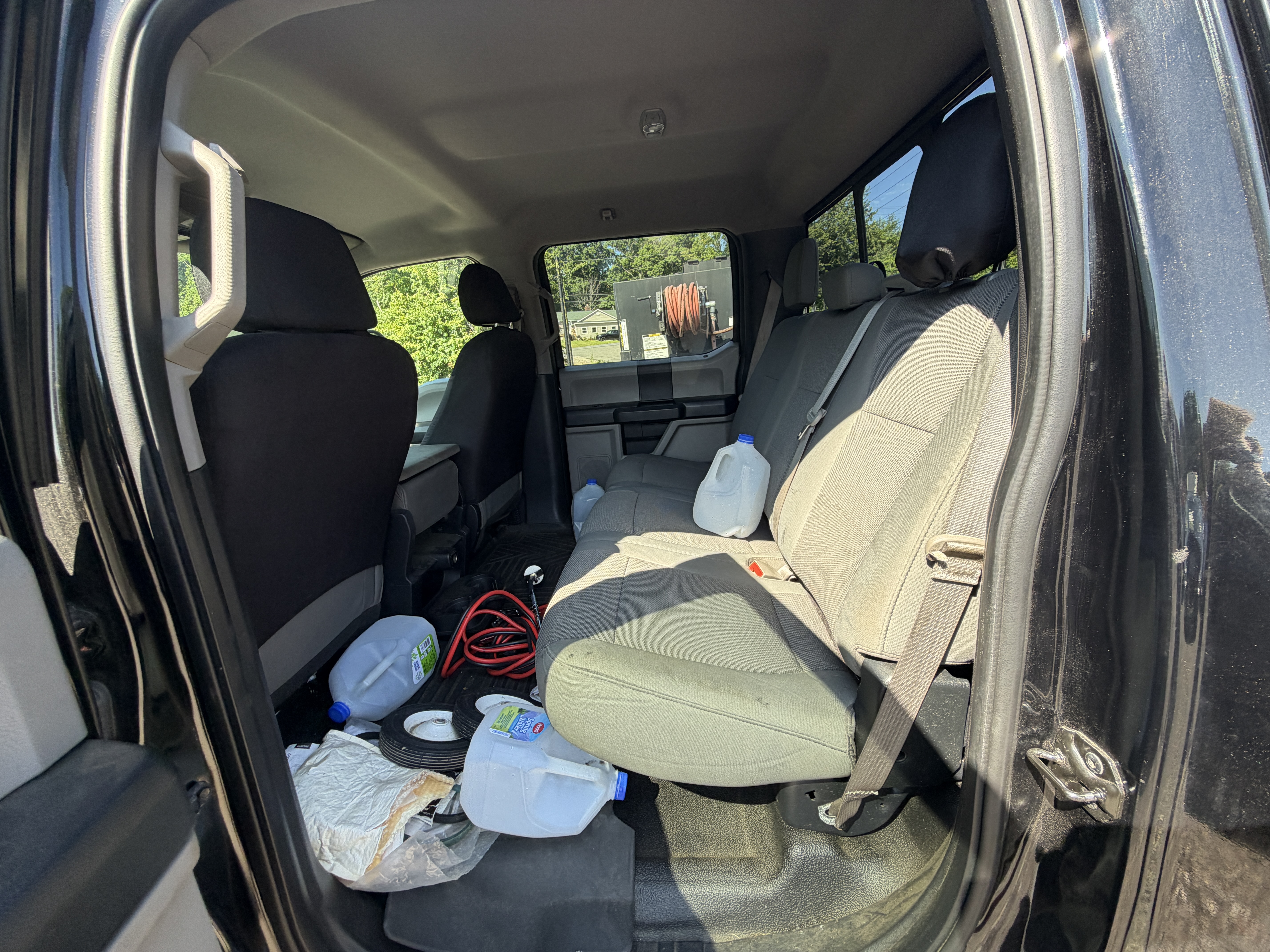 Used 2018 Ford F250 XL w/ Power Equipment Group AWD/4WD image 9