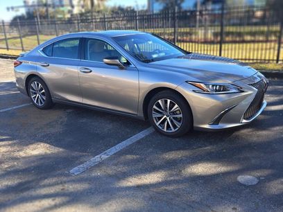 Used 2020 Lexus ES 300h 300h Sedan 4D