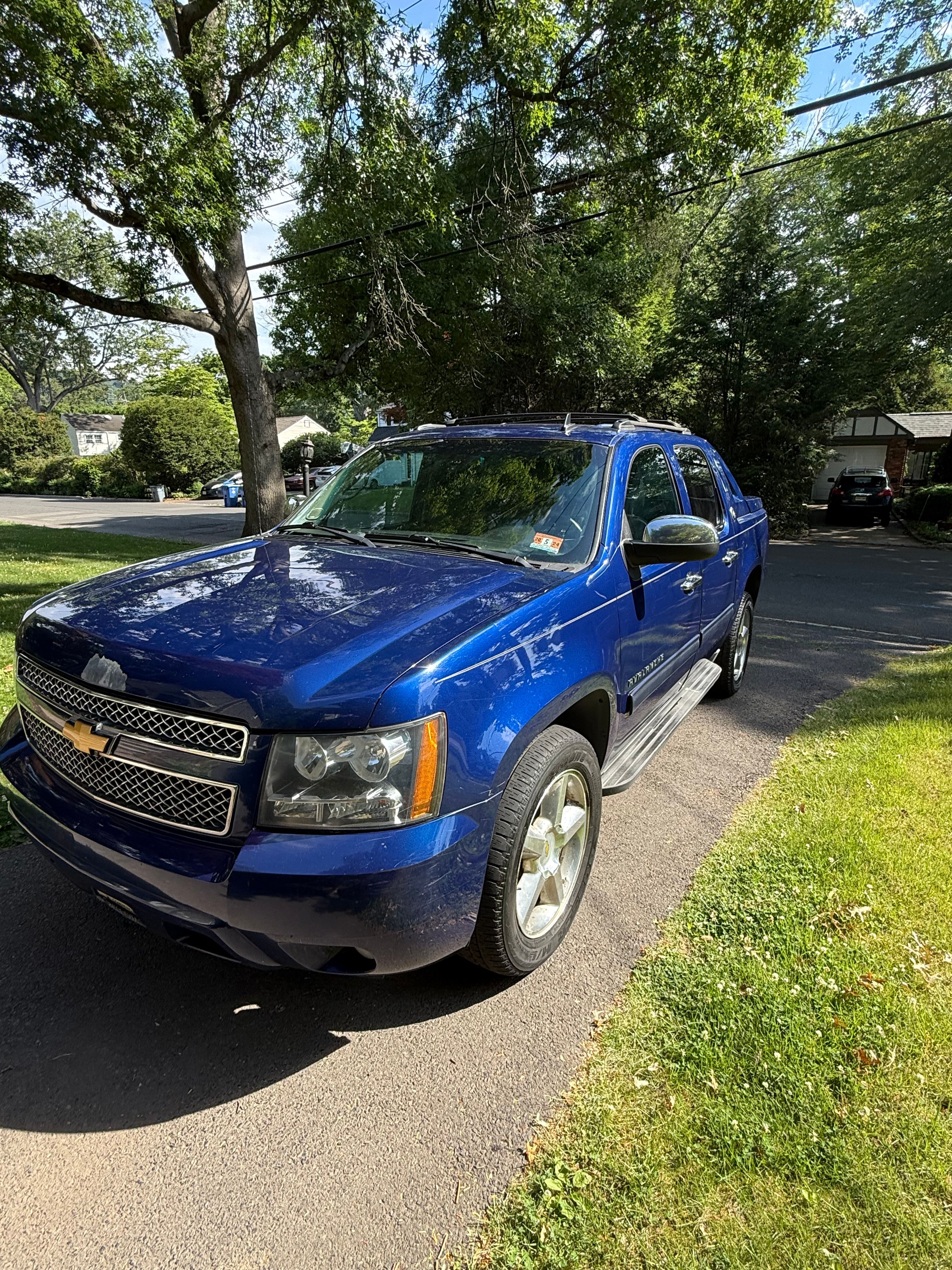 Used 2013 Chevrolet Avalanche LT w/ All-Star Edition AWD/4WD image 1
