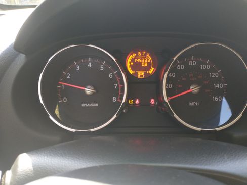 Used 2010 Nissan Rogue SL image 9