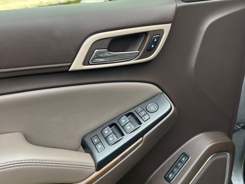 Used 2018 GMC Yukon XL Denali w/ Denali Ultimate Package image 2