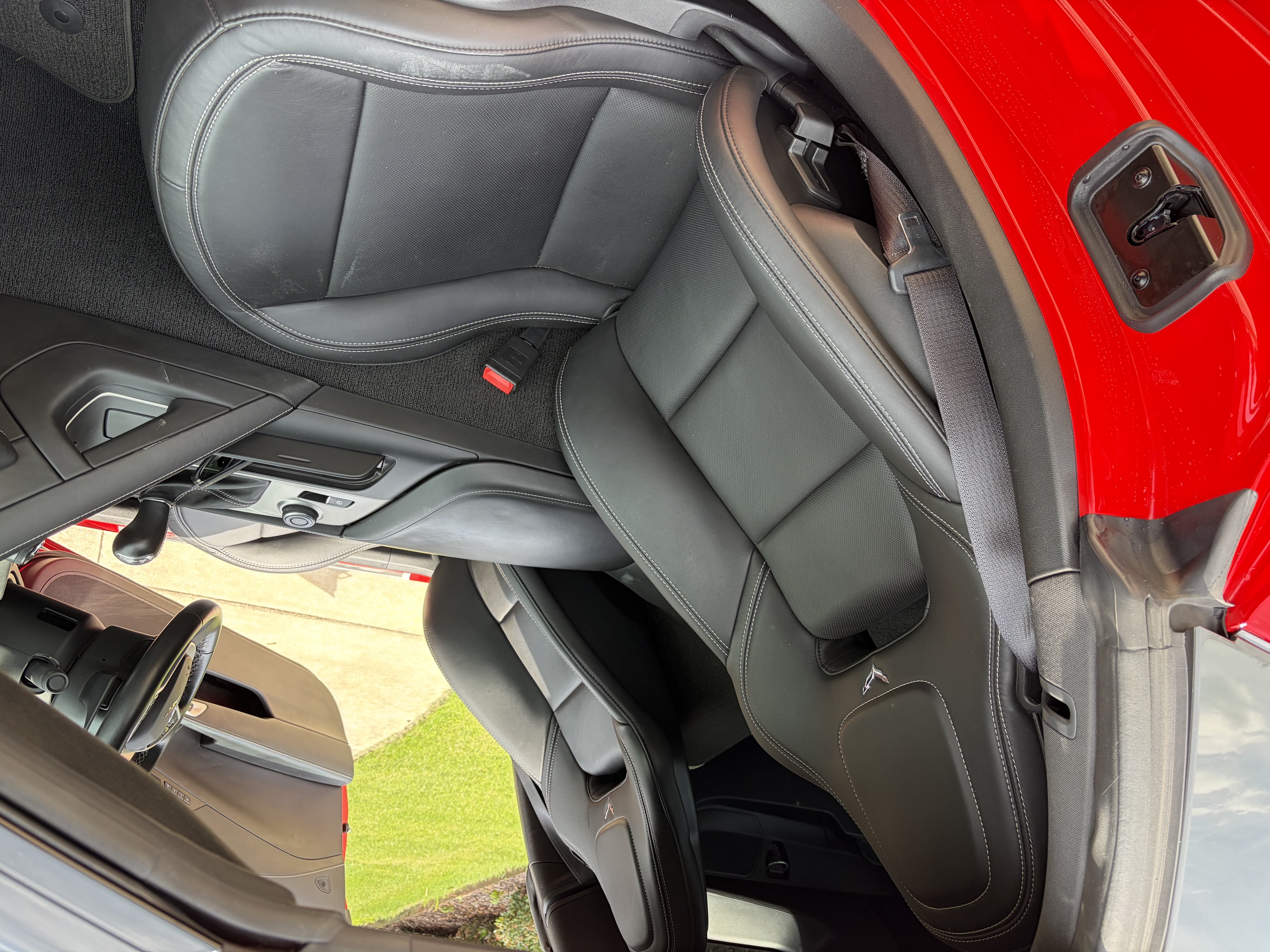 Used 2014 Chevrolet Corvette Stingray Coupe w/ 3LT Preferred Equipment Group RWD image 10