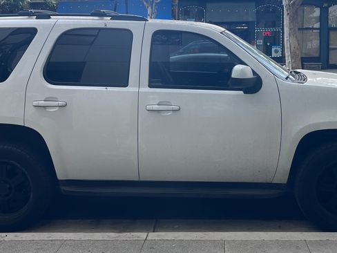 Used 2010 Chevrolet Tahoe LT image 4