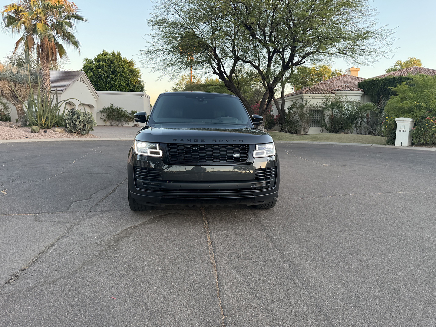Used 2018 Land Rover Range Rover Supercharged AWD/4WD image 9