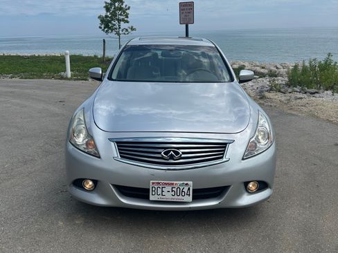 Used 2013 INFINITI G37 x Sedan w/ Premium Pkg AWD/4WD image 6