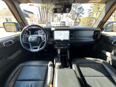 Used 2021 Ford Bronco First Edition image 10