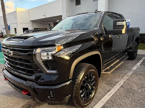 Used 2026 Chevrolet Silverado 2500 LTZ w/ Trail Boss Package image 4